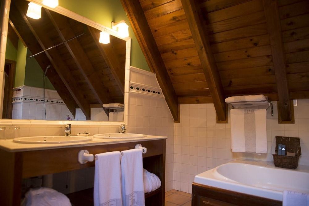 Hotel Chalet Bassibe Baqueira Beret Zewnętrze zdjęcie