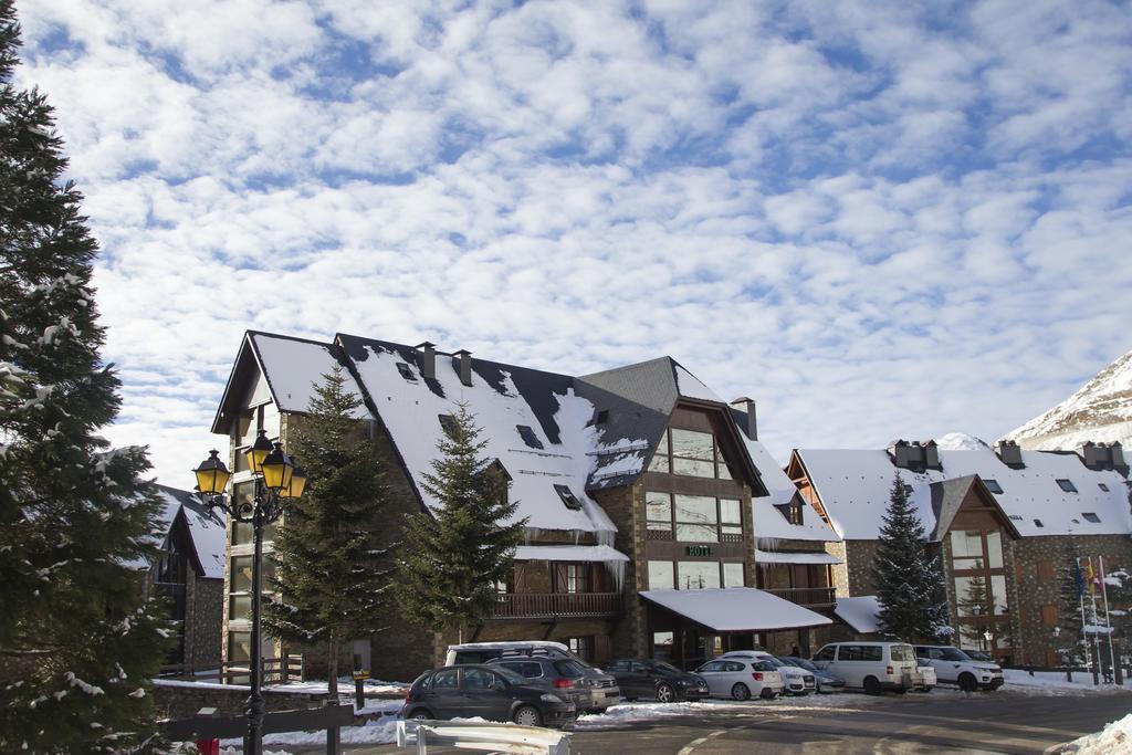 Hotel Chalet Bassibe Baqueira Beret Zewnętrze zdjęcie