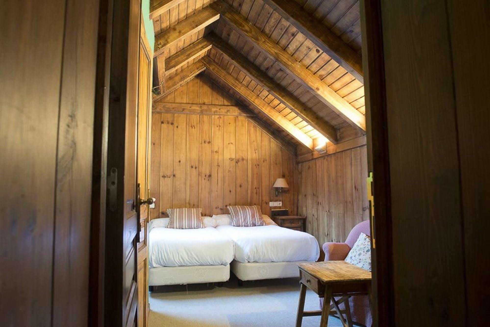 Hotel Chalet Bassibe Baqueira Beret Zewnętrze zdjęcie